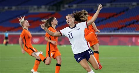 Alex Morgan Soccer Model 的图像结果