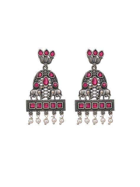 MAURYANA - Oxidised silver pair of cow pendant necklace set with earri