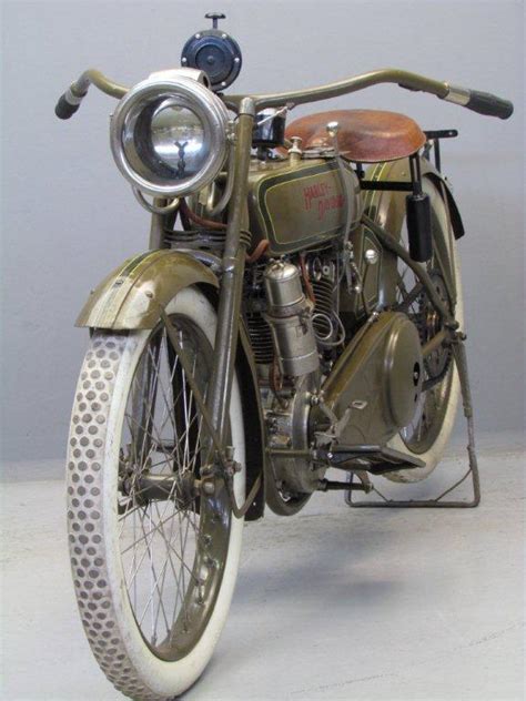 Harley davidson 1921 1000 cc 2 cyl ioe - Yesterdays