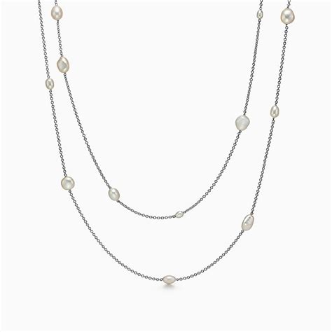 Pearl Jewelry & June Birthstone Jewelry | Tiffany & Co.