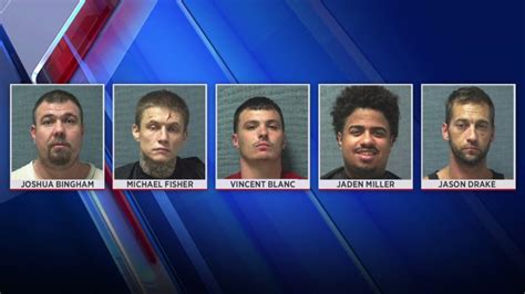 Escaped Stark County inmates still at large