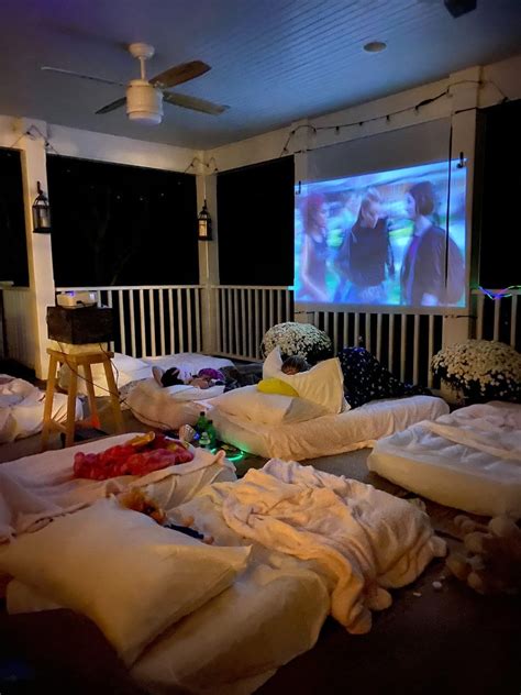 Ideas to host a backyard movie night with a list of over 100 best ...