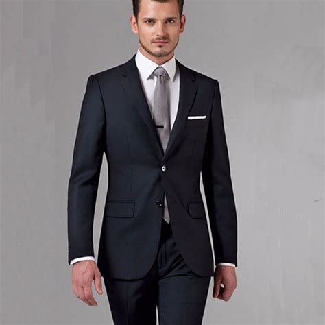 Custom Suits for Men 的图像结果