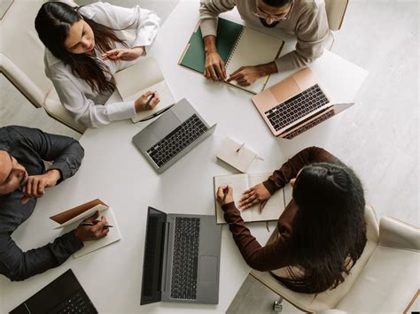 Gen Z now makes up nearly a quarter of BFSI workforce: Great Place To ...
