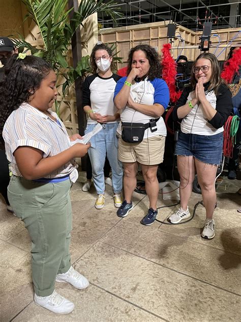 How HBO Max's 'Gordita Chronicles' cast its vibrant young star - Los ...