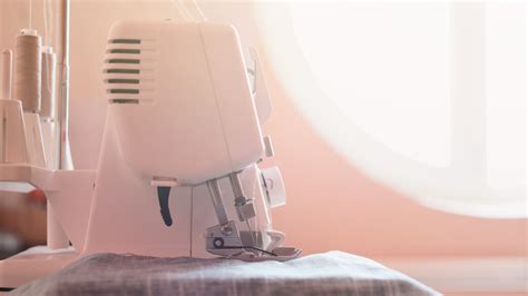 Sewing Machine Foot Pedal: Everything You Need To Know - Sew Kit Kit