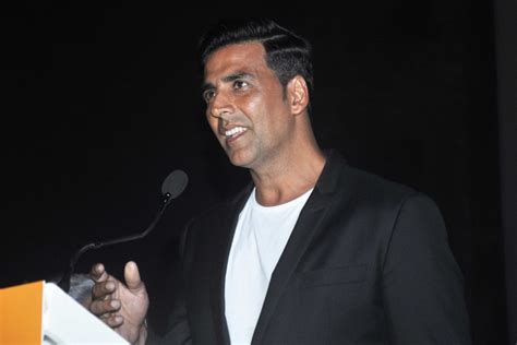 Akshay Kumar’s ‘Boss’ in Trouble, Delhi HC Orders Removal of Offensive ...