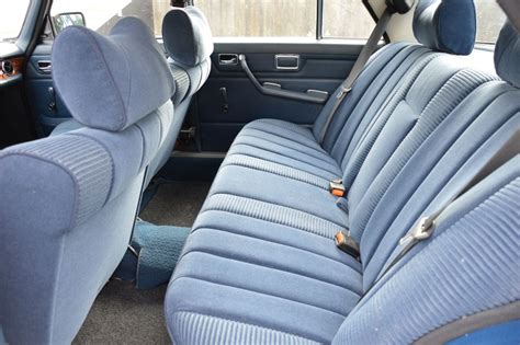 Classic Park Cars | Mercedes-Benz 280 E Automatic (W114)