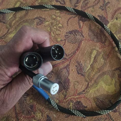 Pro-Ject Connect it 5 Pin DIN - XLR [Pre Owned] | The Revolver Club