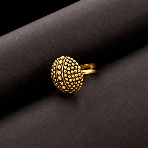 Rava Ball Traditional Statement Ring – VOYLLA