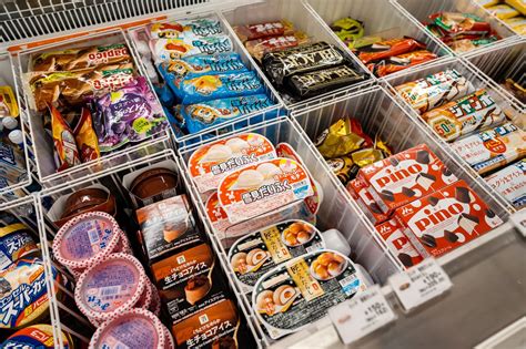 What's Inside A Japanese Convenience Store (Konbini) - Travel Pockets