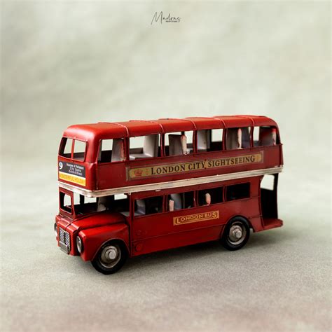 London Bus | Madras Prop Store