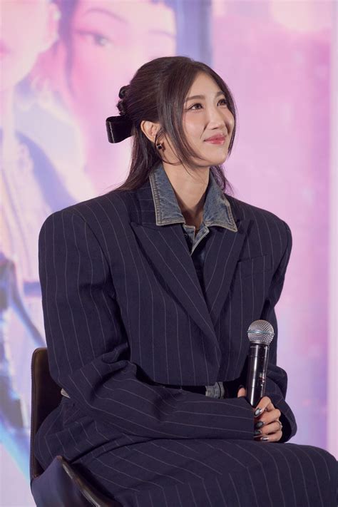 From SM trainee to Billboard No. 1: EJAE credits early struggles for ...