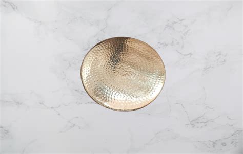 Hammered Brass Coaster Plate, 6.5" Round – JS Hotelware