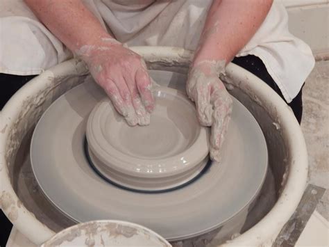 clay pottery wheel classes near me