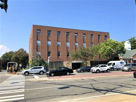 199 Jericho Tpke, Floral Park, NY 11001 | Crexi.com