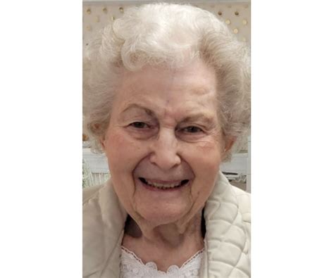 Carole Hunter Obituary (2025) - Champaign, IL - The News-Gazette