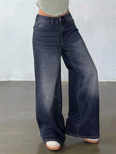 High Waist Vintage Dark Wash Straight Leg Jeans | Savana | Bestsellers