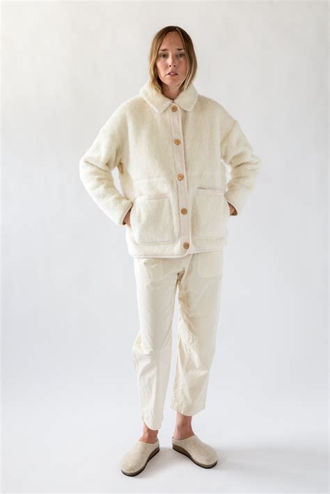 Unisex Reversible 100% Merino Wool Fleece Jacket - Natural – Driftless ...