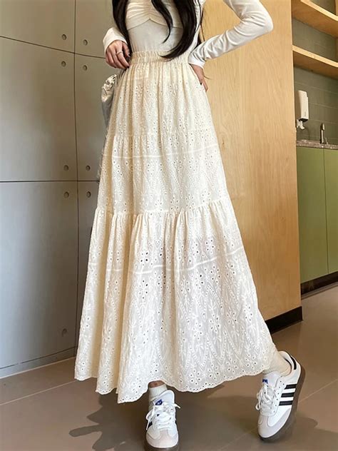 Broderie anglaise tiered skirts. – coolfairy