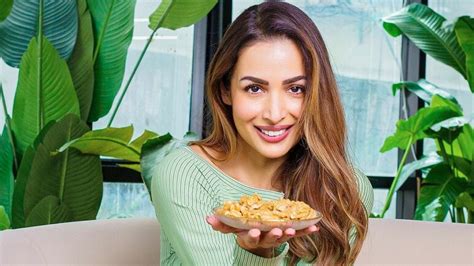 Malaika Arora: एक्ट्रेस मलाइका अरोड़ा ने Home-Cooked Food का उठाया ...