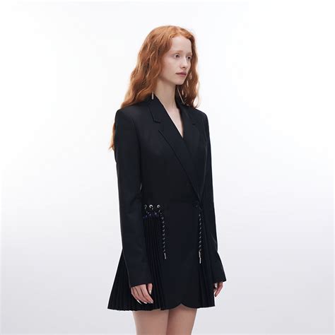 CHENSHOP设计师CHRISOU BY DAN时尚简约百搭下摆百褶设计西装外套_虎窝淘