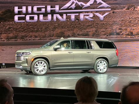 2021 Chevrolet Tahoe Towing, Trailering Capacities Detailed | GM Authority