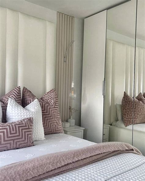 Dusty Rose Bedrooms: 16 Ideas for Small Spaces | GoDownsize