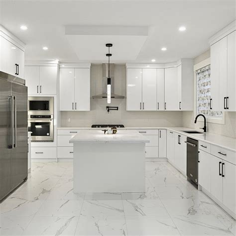 13 White Kitchen Floor Ideas With Modern Style – CreativeBooster