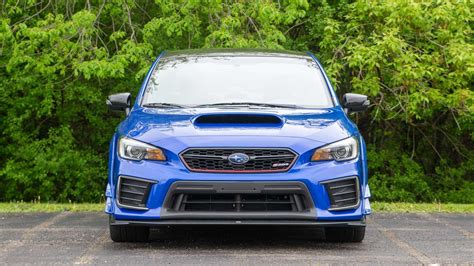 2019 Subaru STI S209: Pros And Cons