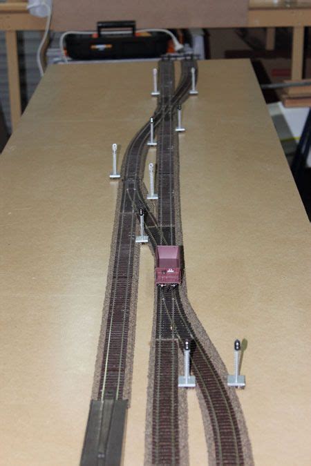Model Train Engine Test Track 的图像结果