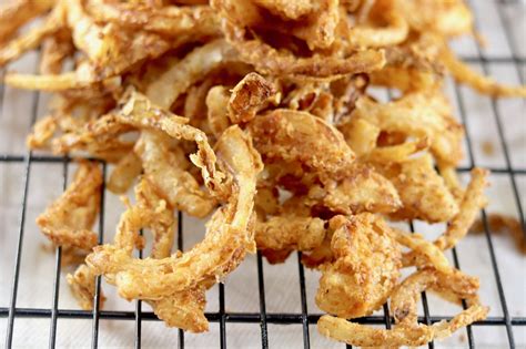 Easy Onion Strings (Crispy Side Dish or Burger Topping) - Miss in the Kitchen