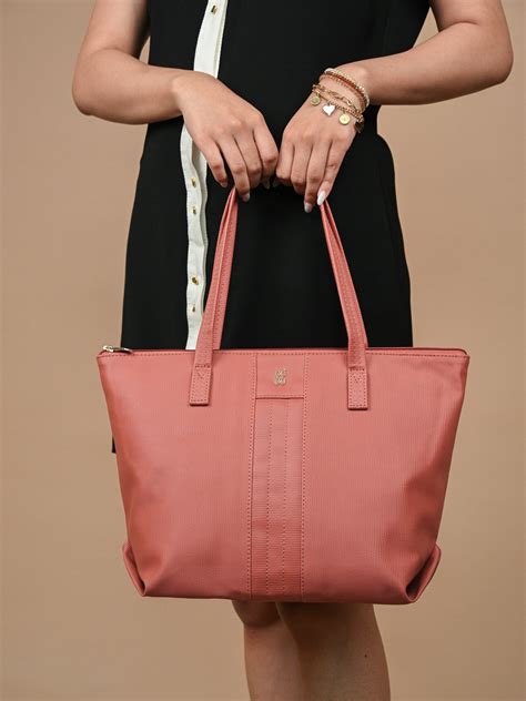 Odiya Tan Medium Tote