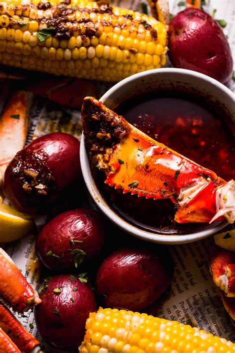 Quick and Easy Seafood Boil with Cajun Butter Sauce