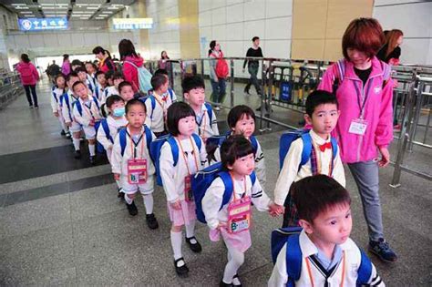 如何能让外地孩子在深圳上学？多数非深户家长选择这样做，真心酸 - 知乎
