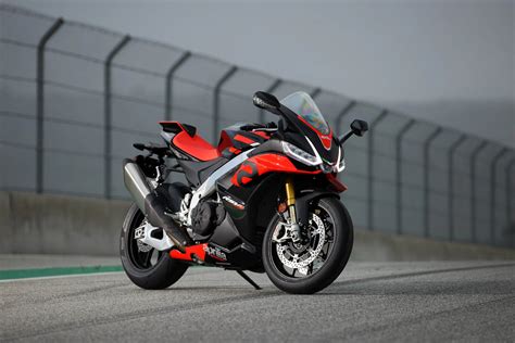 11 Fastest Motorcycles In The World (Top Speed List)