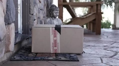 StrapOn Tracy Lindsay giving her GF orgasms with strapon dildo