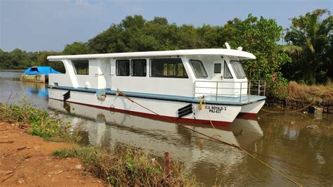 Delta_Catamaran_