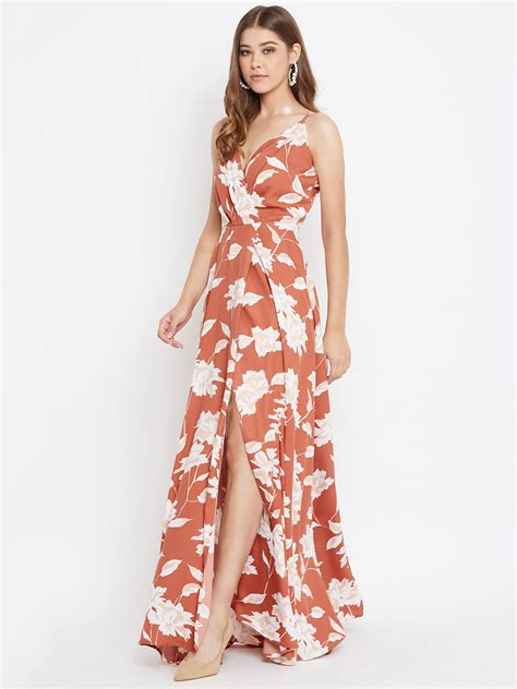 Berrylush Women Brown & White Floral Printed V-Neck Thigh-Slit Pleated