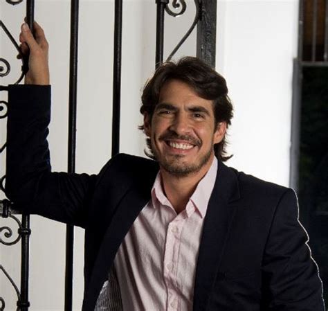 Luis Gerónimo Abreu se presentará con la obra “Camas”