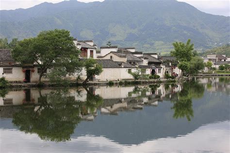 国家首批12个历史文化名村之一：安徽宏村-搜狐大视野-搜狐新闻