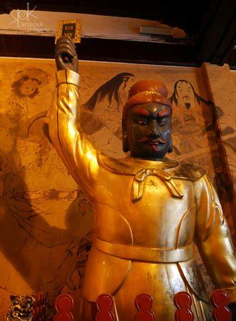 Shanghai Temple Of the Town God (Chenghung Miao) - UPDATED 2019 What to ...