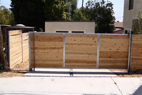How To Build A Lightweight Driveway Gate at Alana Walden blog