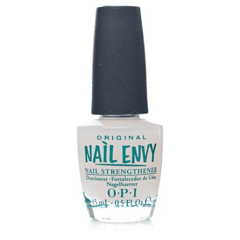 Best Nails Strengtheners to Fix Your Summer Manicure