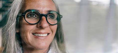 The Battle: How To Get Rid Of Frown Lines | L'Oréal Paris