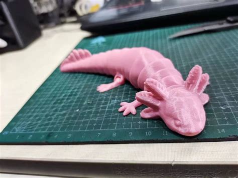 3D Printed Articulated Axolotl – P3D