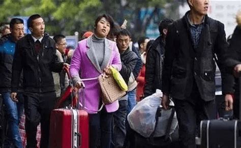 上海打工一个月能挣多少（普通人去上海干什么挣钱） - 尚淘福