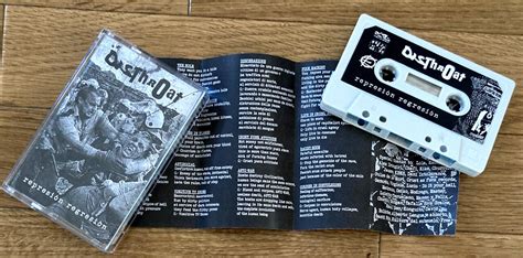 DISTHROAT / Represi ó n Regresi ó n (Cassette Tape) | Anxiety Records