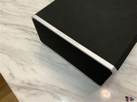 Definitive Technology CS Channel 的图像结果