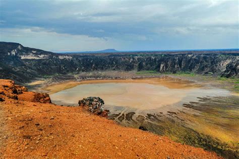 Al Wahbah Crater, a well-hidden natural wonder in Saudi Arabia, Saudi ...